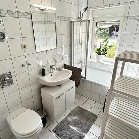 Citywohnungen Halle Nietleben דירה *